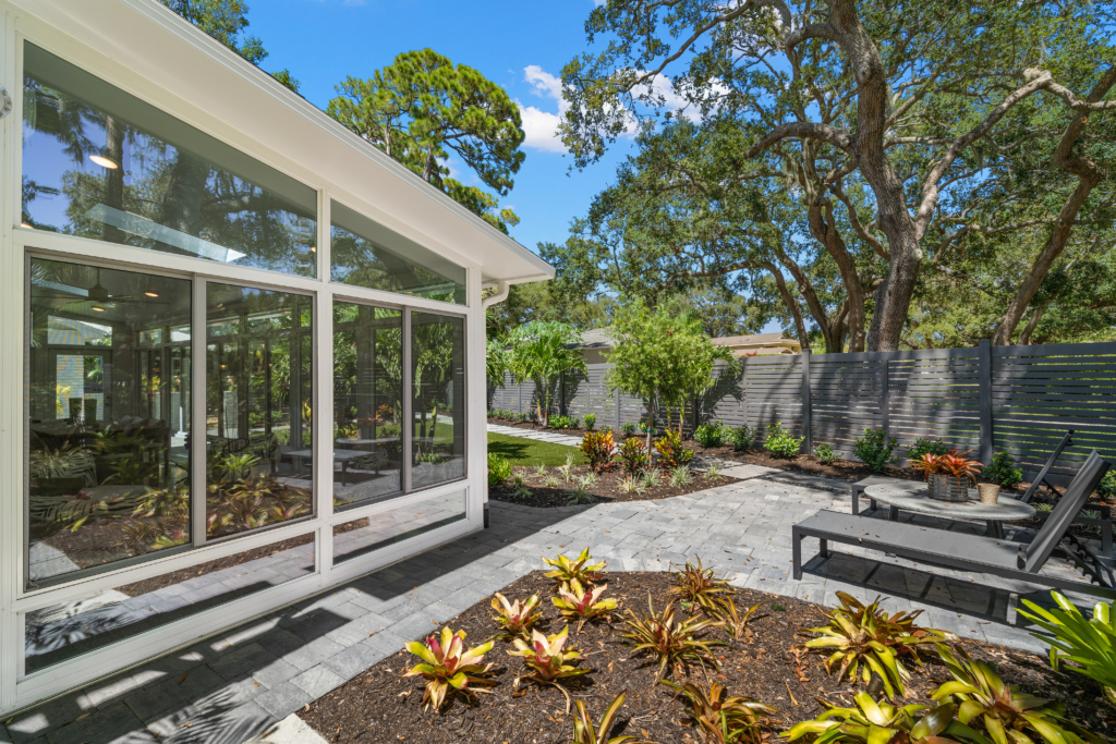 studio sunroom roof 